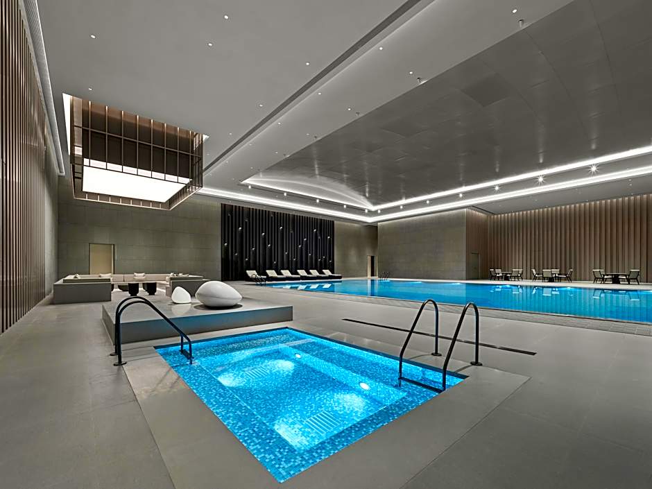 Hilton Zhuji