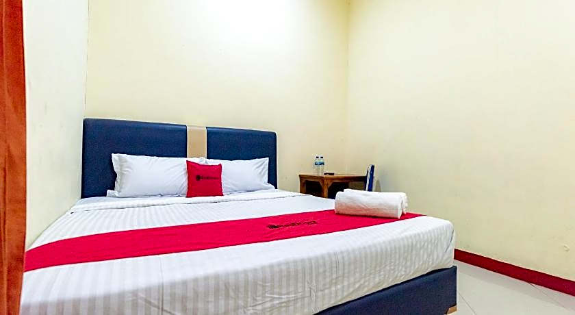 OYO 3767 Permata House