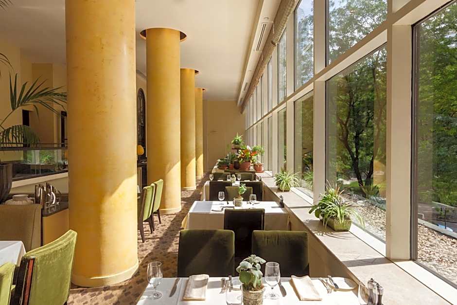 The Rittenhouse Hotel