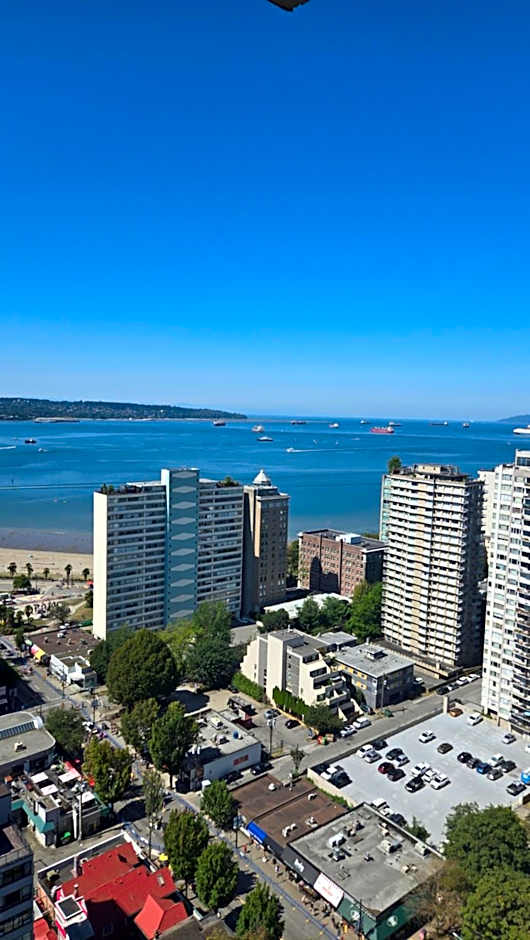 Apt in Vancouver Downtown