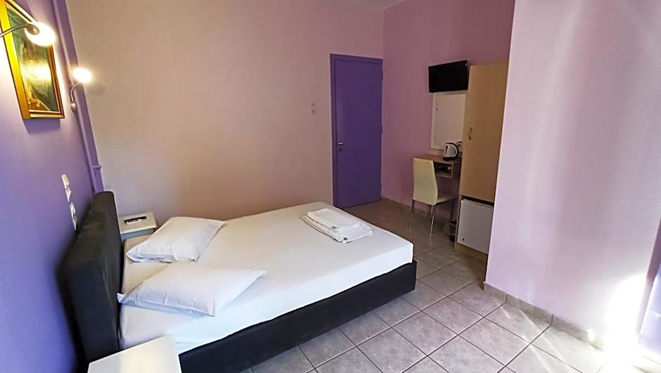 Hera Hotel