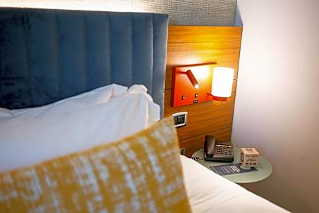Standard Twin Room - Accessible