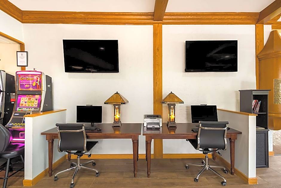 Best Western Prairie Inn & Conference Center