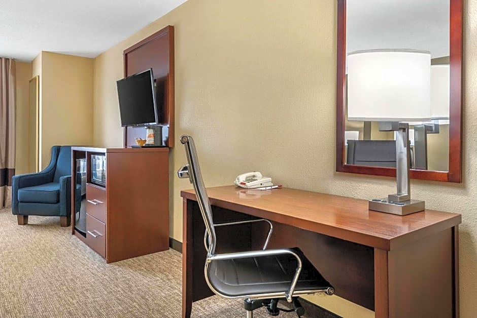 Comfort Suites Dayton-Wright Patterson