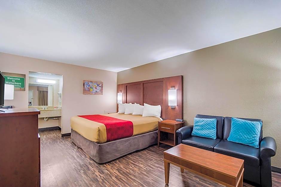 Econo Lodge Walterboro I-95