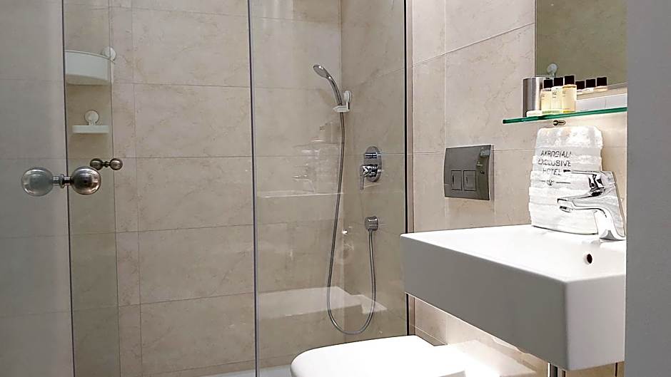 Akrogiali Exclusive Hotel (Adults Only)