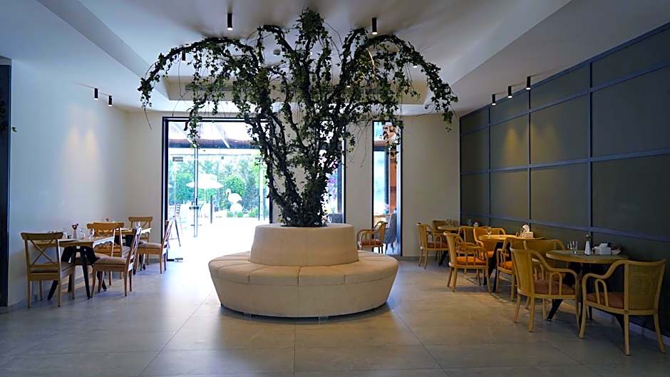 Aitch Boutique Hotel - an LIH Hotel