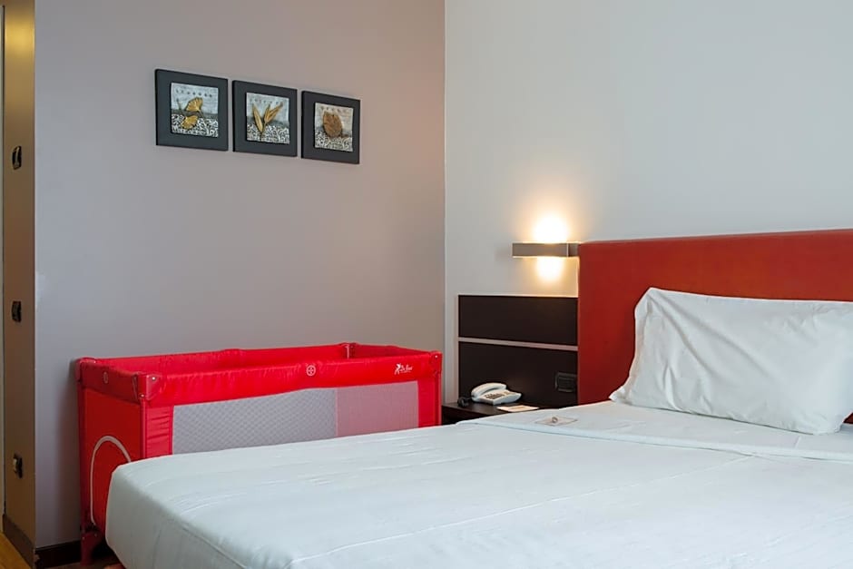 Euro Hotel Residence