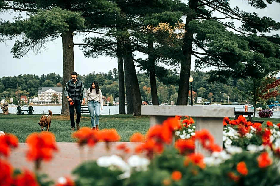 voco Saranac Lake NY - Waterfront by IHG