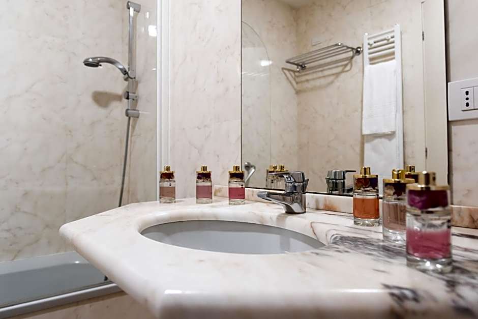 Finis Africae Hotel