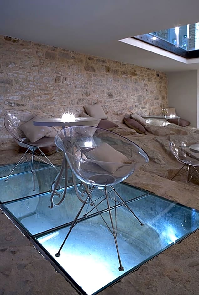 Torri e Merli, Paxoi