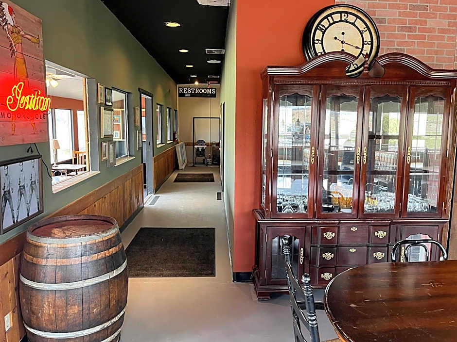 The Riverside Ranch Motel and RV Park