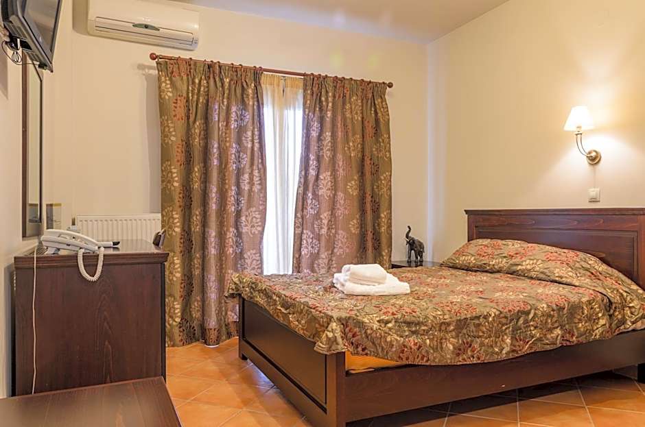 Hotel Athina