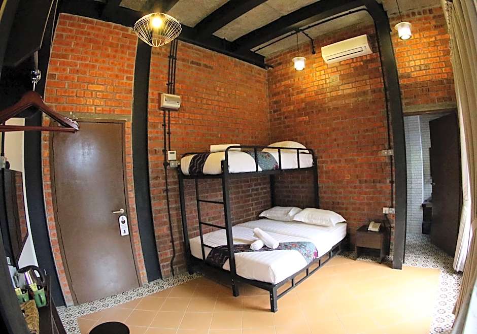 JQ Ban Loong Boutique Hotel