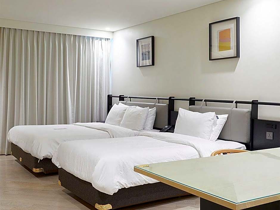 SR Suites Pangyo