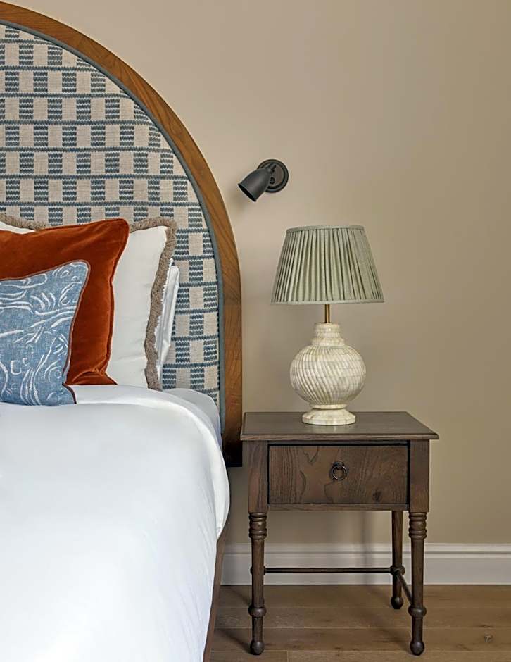 MIIRO Le grand hotel Cayre