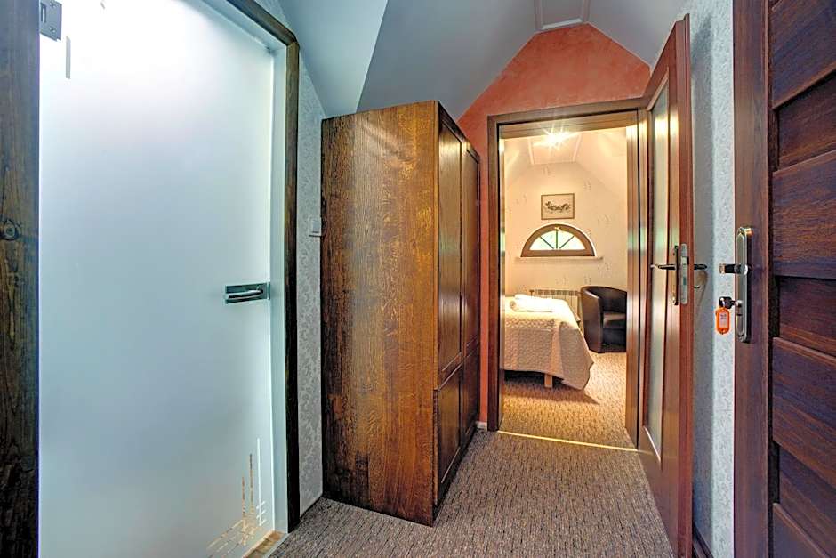 Pokoje Gościnne Murowanka