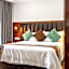 Azambezi River Lodge