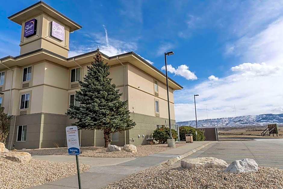 Sleep Inn & Suites Evansville - Casper