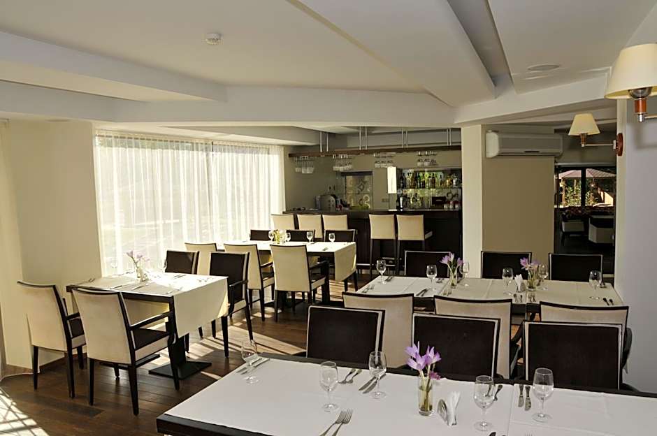 Park Villa Hotel