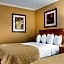 Clarion Hotel & Suites Riverfront