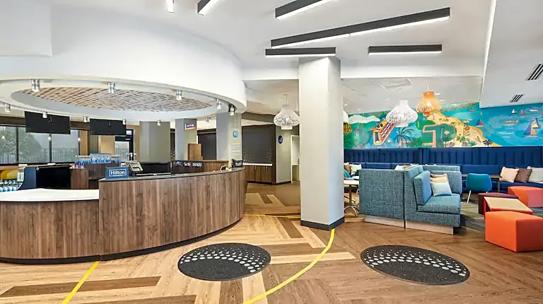 Tru by Hilton Fort Lauderdale Airport