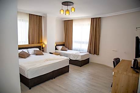 Deluxe Suite Room