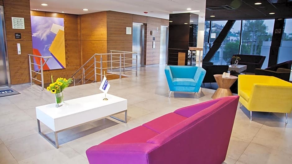 Holiday Inn Express Mexico City Satelite By IHG