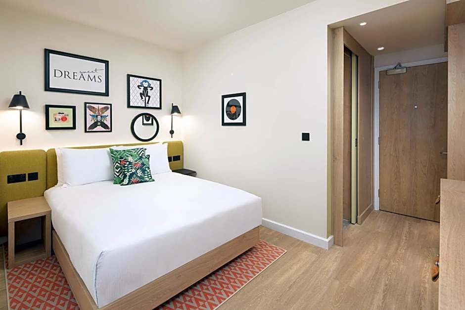 Hampton by Hilton London Old Street