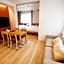 Apartment Hotel Tenjin TUMUGU