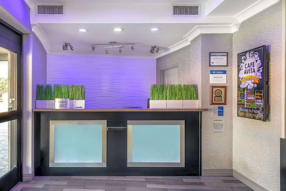 Best Western Plus Avita Suites