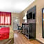 Econo Lodge Inn & Suites Northport