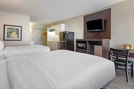 Efficiency Double Room with Two Double Beds - Non Smoking