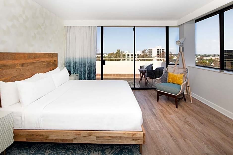 Renaissance Newport Beach Hotel