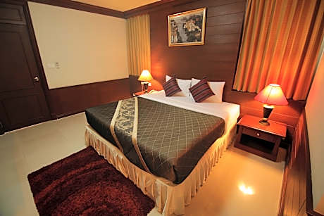 2 Bedroom Suite With Breakfast