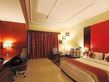 Club Room