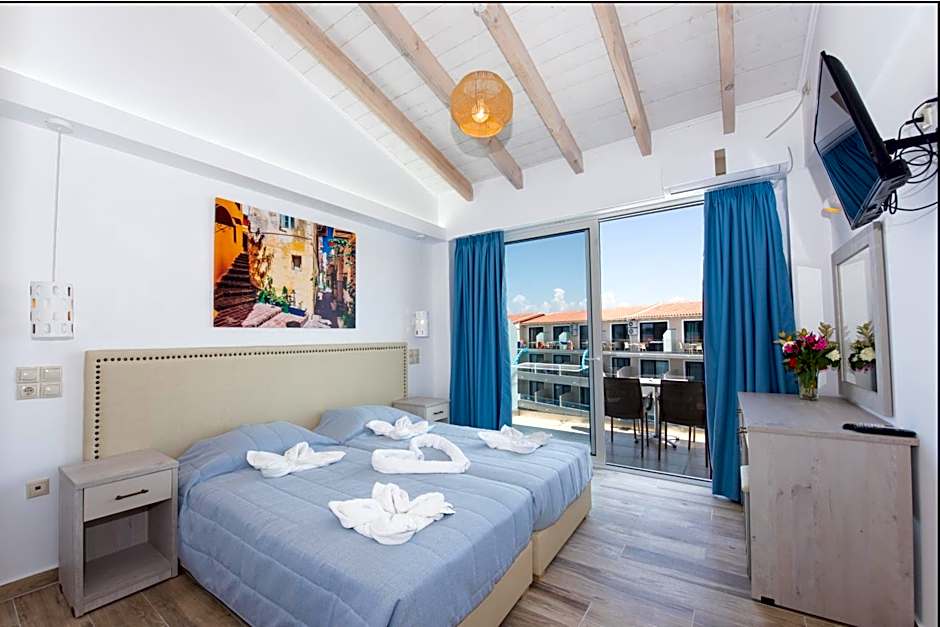 Angela Beach Hotel & Apts