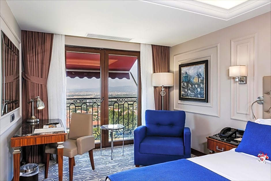 Photo 1 of 5 of Deluxe Double Room