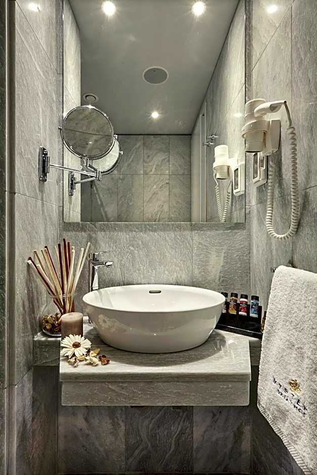 Mystery Skiathos Luxury Residence