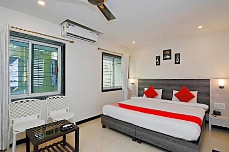 OYO Flagship Simra Relax Inn