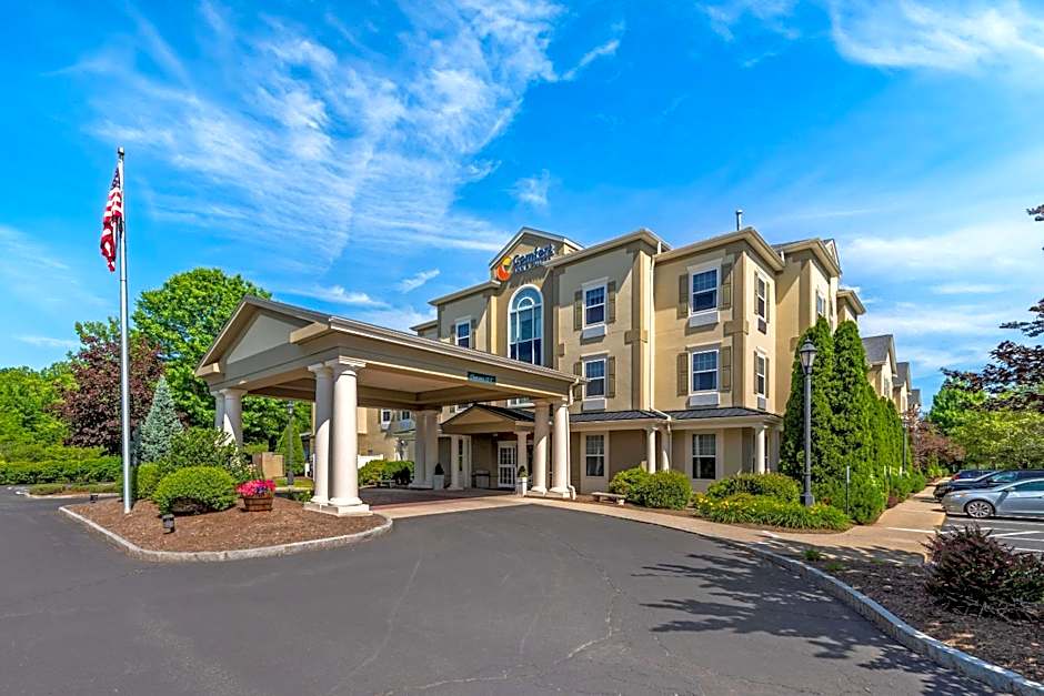 Comfort Inn & Suites