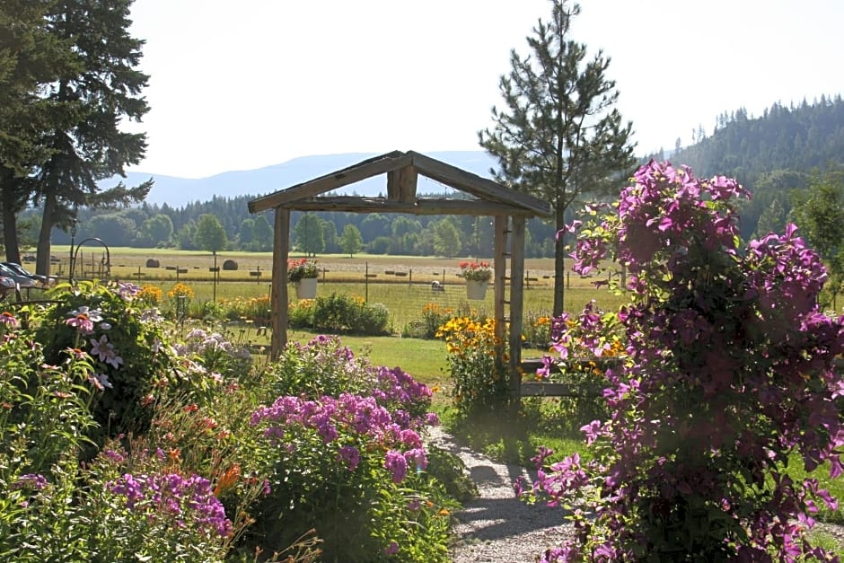 Cedar Mountain Farm Bed and Breakfast LLC