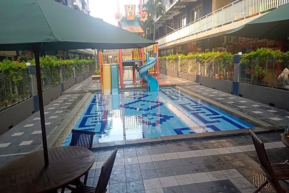 Queen Room 2 @ Grand Center Point Apartment