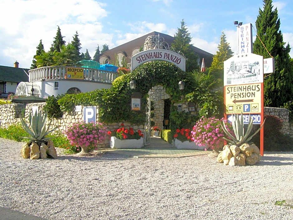 Steinhaus Bed & Breakfast