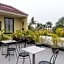 RedDoorz Syariah Plus near Trans Studio Cibubur
