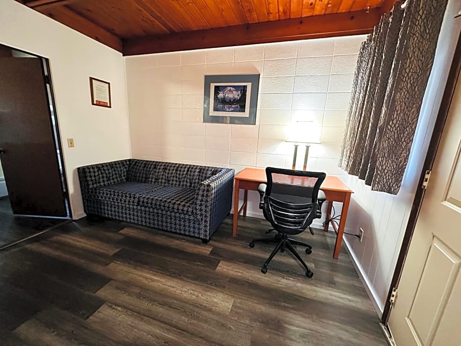 Anchor Inn Motel by Loyalty