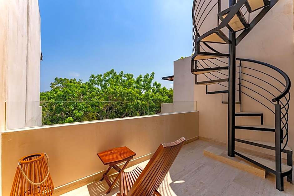 Luxury Apt Gym Jacuzzi WIFI Starlink