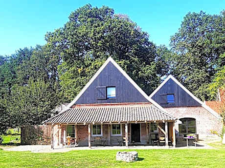 't Buitenverblijf Erve Punte