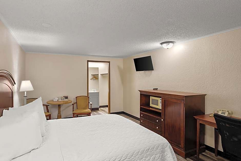 Knights Inn Ashland