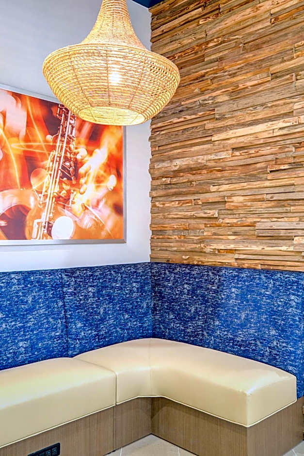 Hotel Indigo Mount Pleasant By IHG